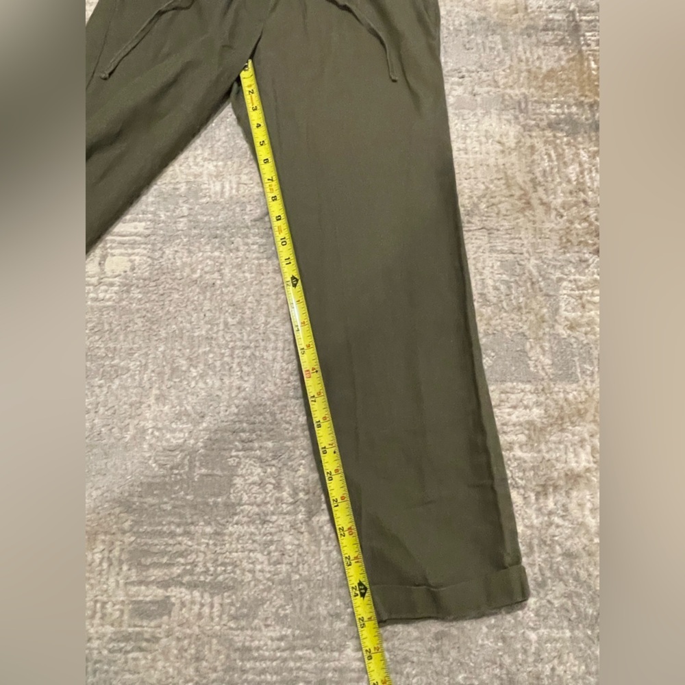 J. Crew Olive Green Linen Cotton Blend Pull On Drawstring Tapered Pants Size 6 - Picture 8 of 10